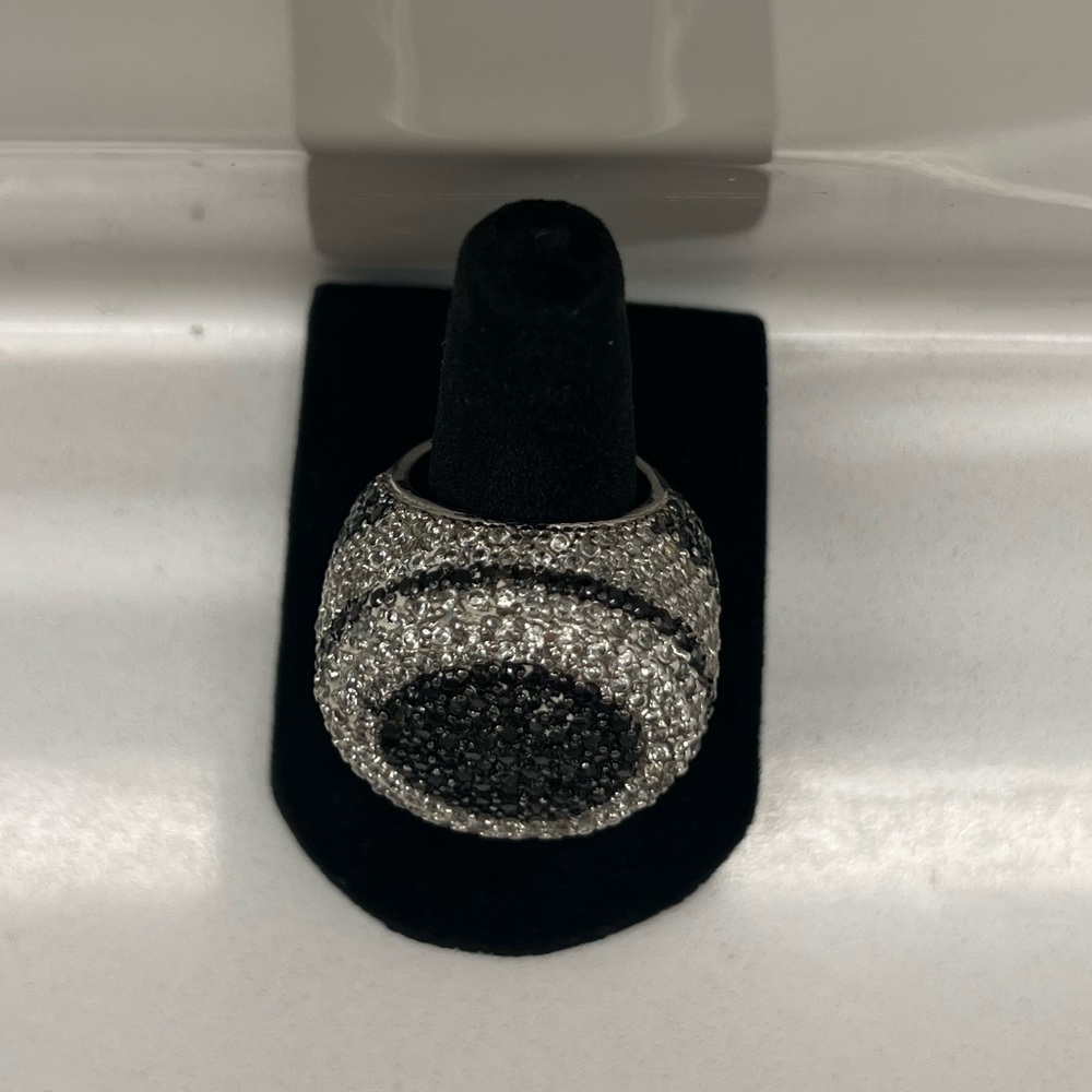 Sterling Silver Black White Diamond Pavé Dome Ring  Cocktail Ring Size 7
